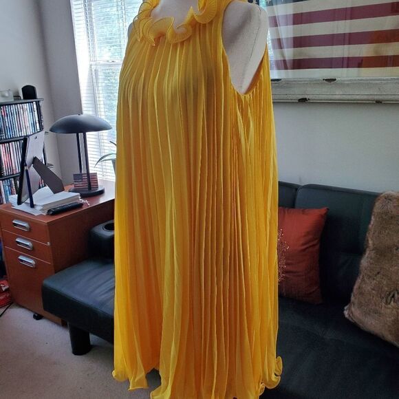 TRINA TURK Ely Dress   - Picture 4 of 11